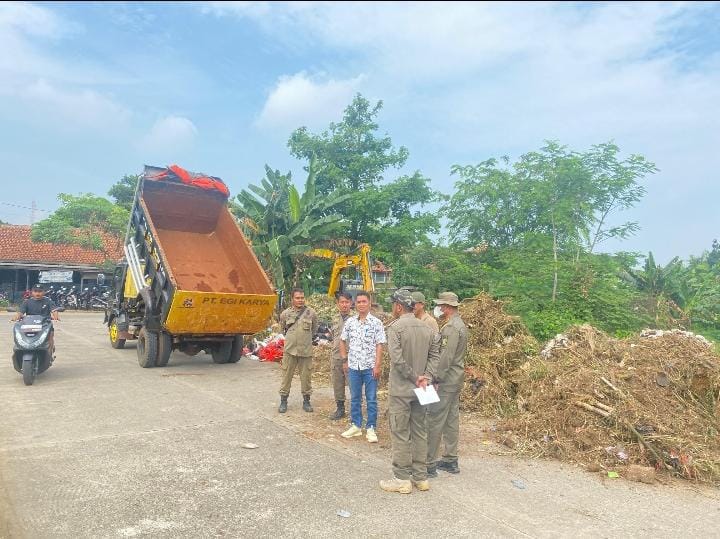 Jalan Bomang Kumuh, Camat Tajurhalang Gercep Bersih-Bersih