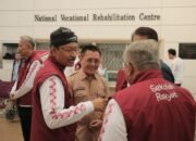 Hari Pertama Masuk Sekolah, Kadinsos Farid Ma’rup Tunjukan Sejumlah Fasilitas untuk Siswa SR