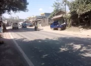 Pul Truk di Jalan Raya Narogong Klapanunggal Tuai Protes, Jalan Kotor dan Berdebu