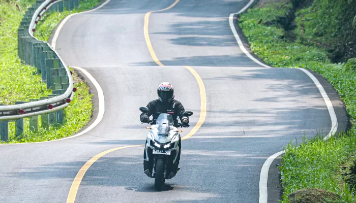 Tips Mengendarai Sepeda Motor Sehari hari