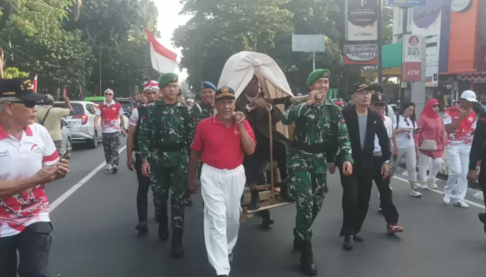 Festival Merah Putih 2025 Dimulai, Warga Bogor Ikuti Long March Penuh Patriotisme