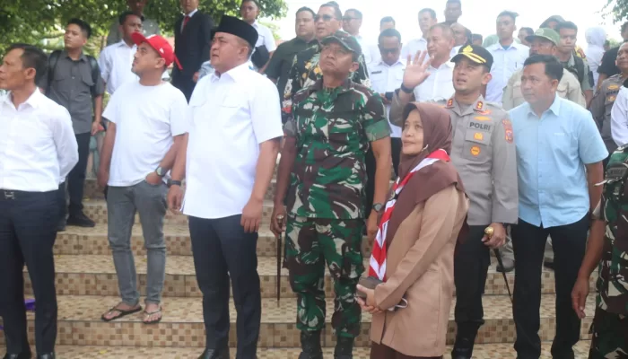 Bupati Rudy Susmanto Tinjau SMKN 1 Cileungsi yang Ambruk, Pastikan Penanganan Korban dan Ajak Semua Pihak Peduli Pendidikan
