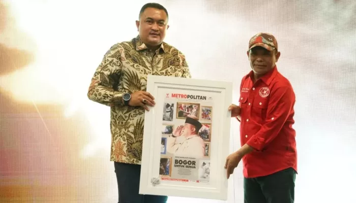 Bupati Rudy Susmanto Raih Penghargaan Tokoh Peduli Disabilitas di Ajang Metropolitan Award 2025