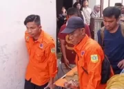 Destana Desa Bantarsari Turun Langsung Bantu Korban Ambruknya Majelis Taklim di Ciomas