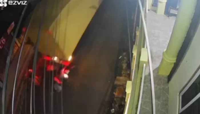 Terekam CCTV, Truk Mundur Gagal Nanjak Tewaskan IRT di Ciampea