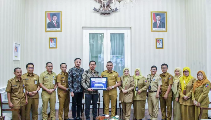 Kelurahan Empang dan Kertamaya Bogor Selatan Dapat CSR untuk Tangani ODF dari RS UMMI