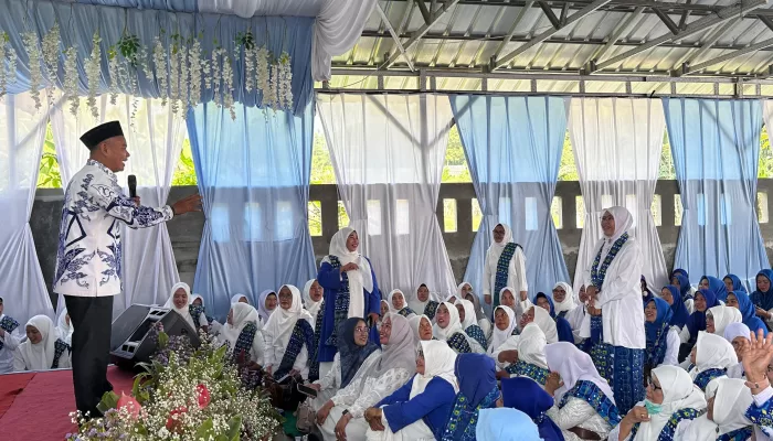 Dechan Tegaskan Ibu-Ibu Majelis Taklim Garda Terdepan Menjaga Nilai Keagamaan dan Ketahanan Sosial