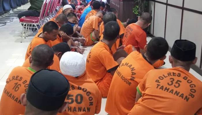 Buat Konsumsi Pribadi, Pria di Cigudeg Diringkus Polisi Usai Keciduk Tanam Ganja di Dalam Rumah