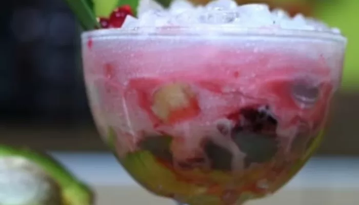 Bikin Seger! Ini Resep Bikin Es Goyobod yang Anti Ribet