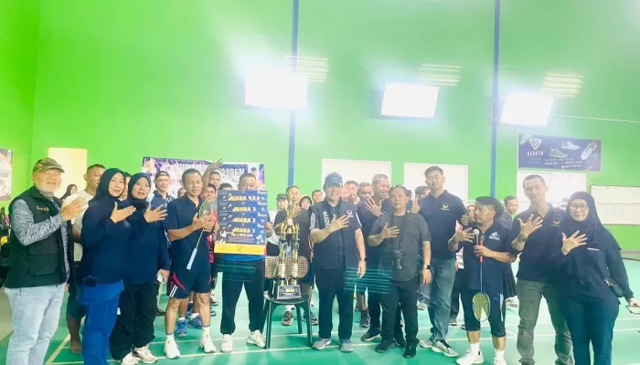 Rayakan HUT ke-14, DPD Partai NasDem Kabupaten Bogor Adakan Turnamen Badminton Antar Dapil