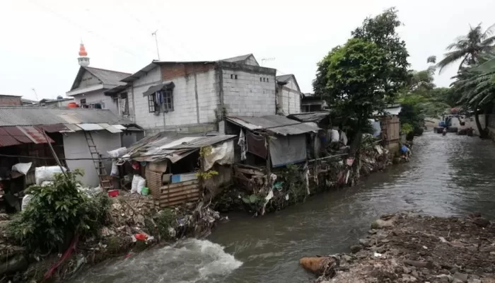 3,7 Juta Jiwa Tinggal di Bantaran Sungai Ciliwung