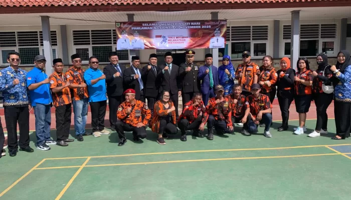 Semangat Kepahlawanan Ditanamkan Sejak Dini, Pemcam Gunung Putri Ajak Pelajar Teladani Pejuang Bangsa