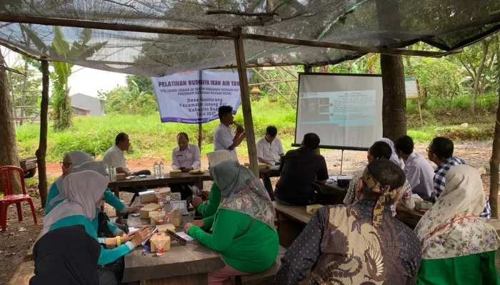 Dorong Ketahanan Pangan dan Ekonomi Desa, Pemdes Wanaherang Gelar Pelatihan Budidaya Ikan Air Tawar