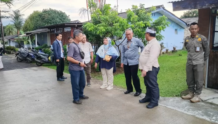 Pastikan Pembangunan Tepat Sasaran, Pemkab Bogor Lakukan Monev di Kelurahan Atang Senjaya