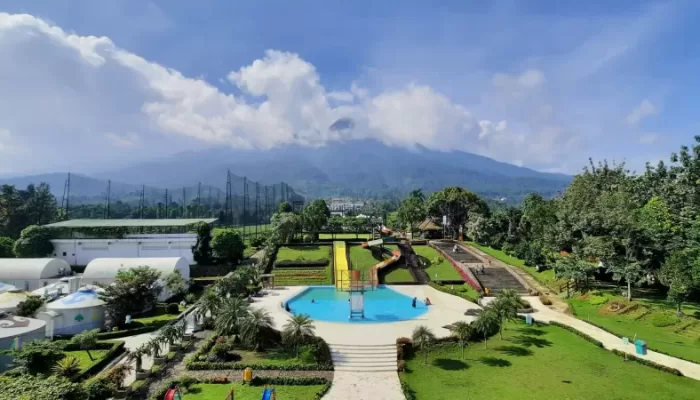 The Highland Park Resot Bogor, Ngecamp Ala Orang Mongolia