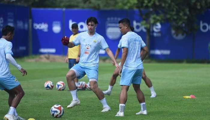 Dado dan Dion Markx Gabung Latihan Persib
