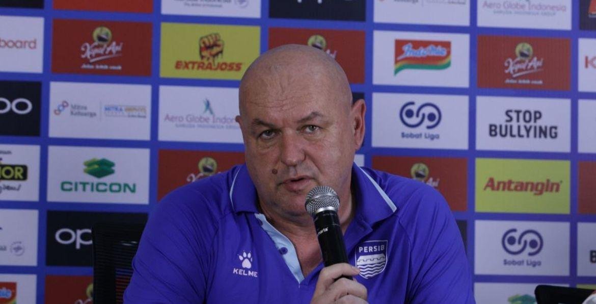 Bojan Hodak Pilih Tak Komentari Pertandingan