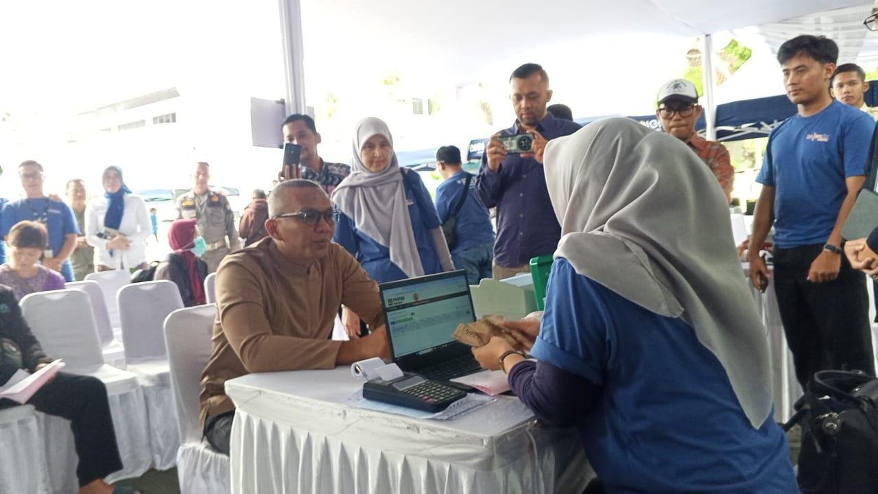 Ternyata Sakit, Wakil Wali Kota Bogor Jenal Mutaqin Kembali Ngantor