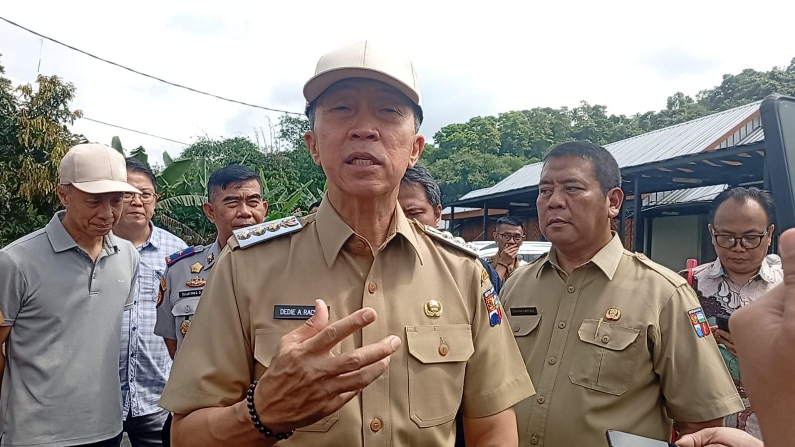 Dedie Rachim Tinjau Pembangunan Jalan Akses Menuju Stasiun Ciomas-Rancamaya, Sampaikan Hal Ini