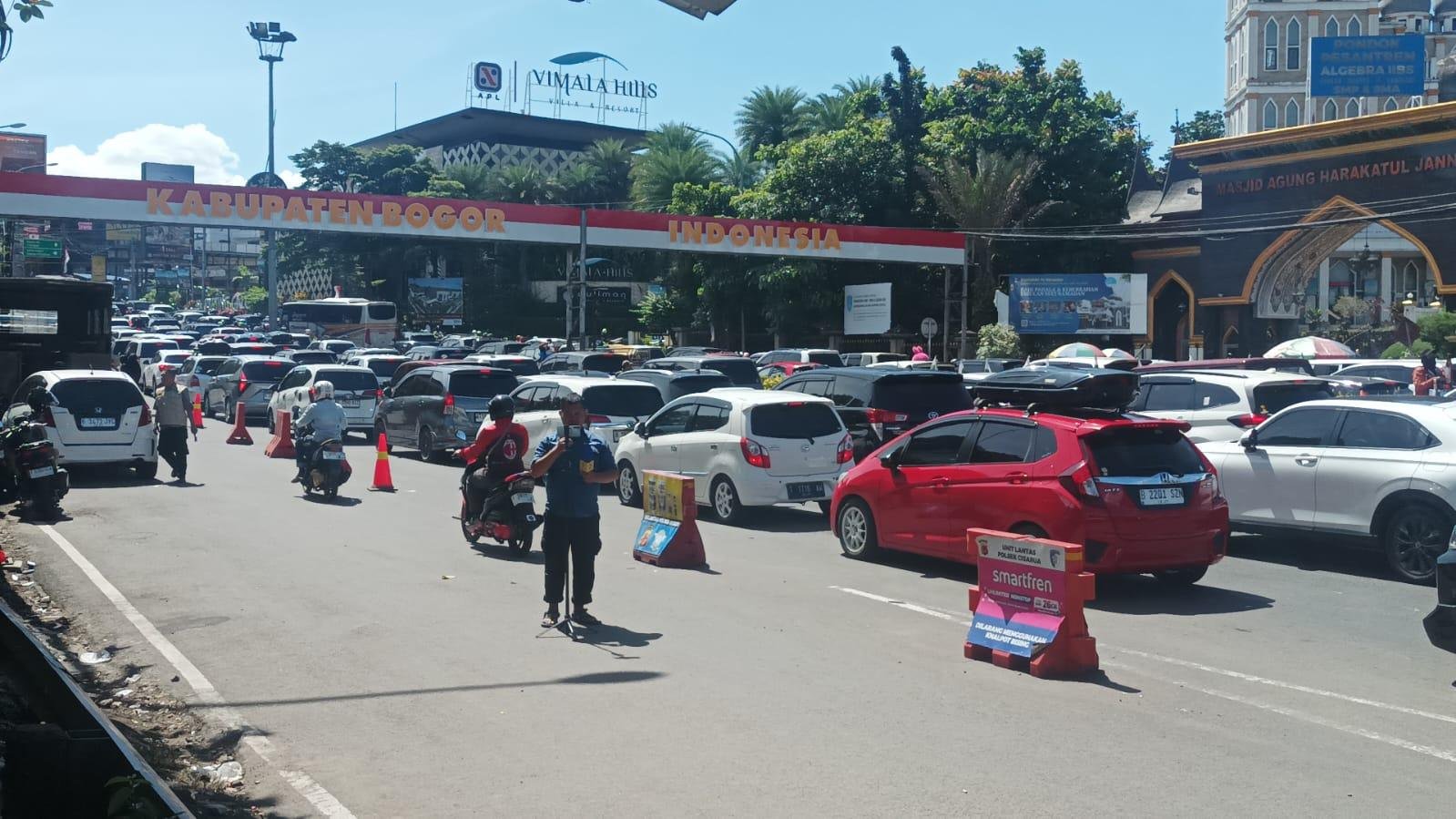 Hari Ketiga Lebaran, Volume Kendaraan Menuju Puncak Meningkat 35 Persen