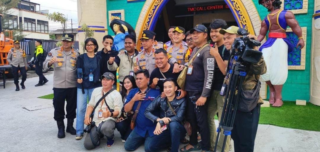 Kapolda Jabar Pantau Arus Lalu Lintas di Simpang Gadog, Apresiasi Polres Bogor Hadirkan Pos Unik
