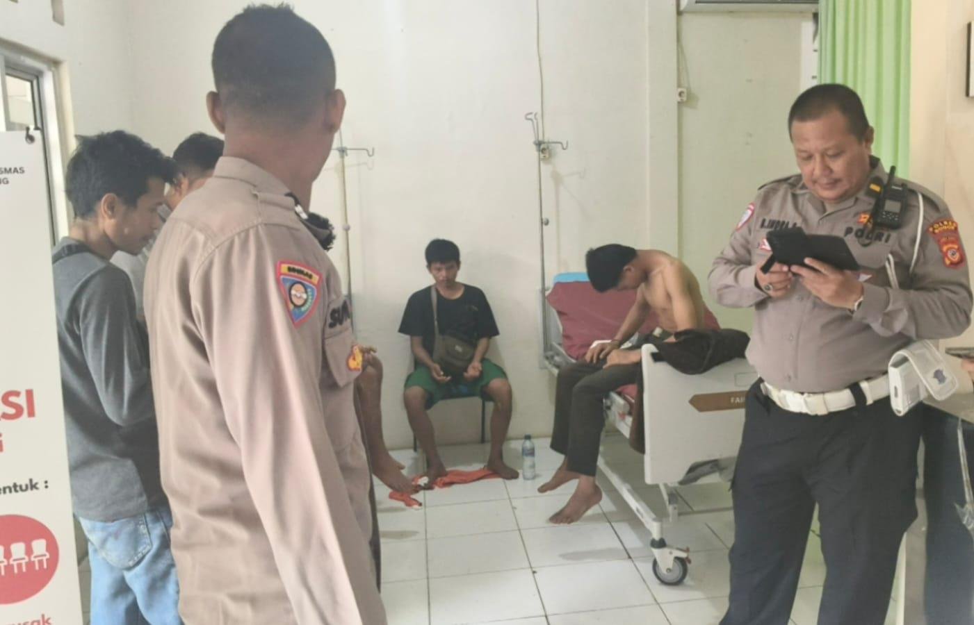 Niat Pasang Wifi, 5 Pekerja di Ciseeng Tersengat Listrik Hingga Alami Luka Bakar