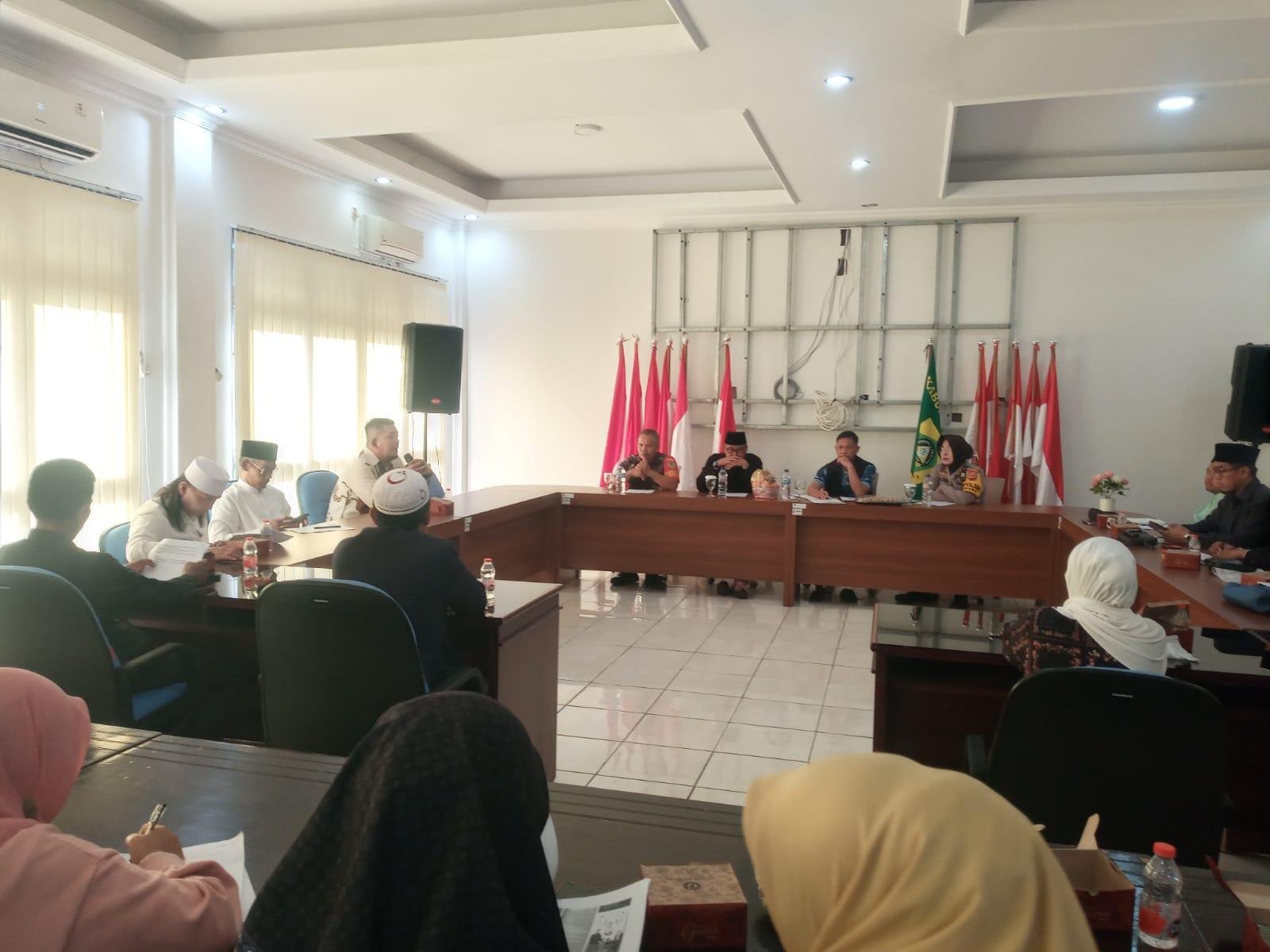 Isu Aliran Sesat, Forkopimcam Kemang Panggil Pimpinan Majelis Zikir Peduli Karimah