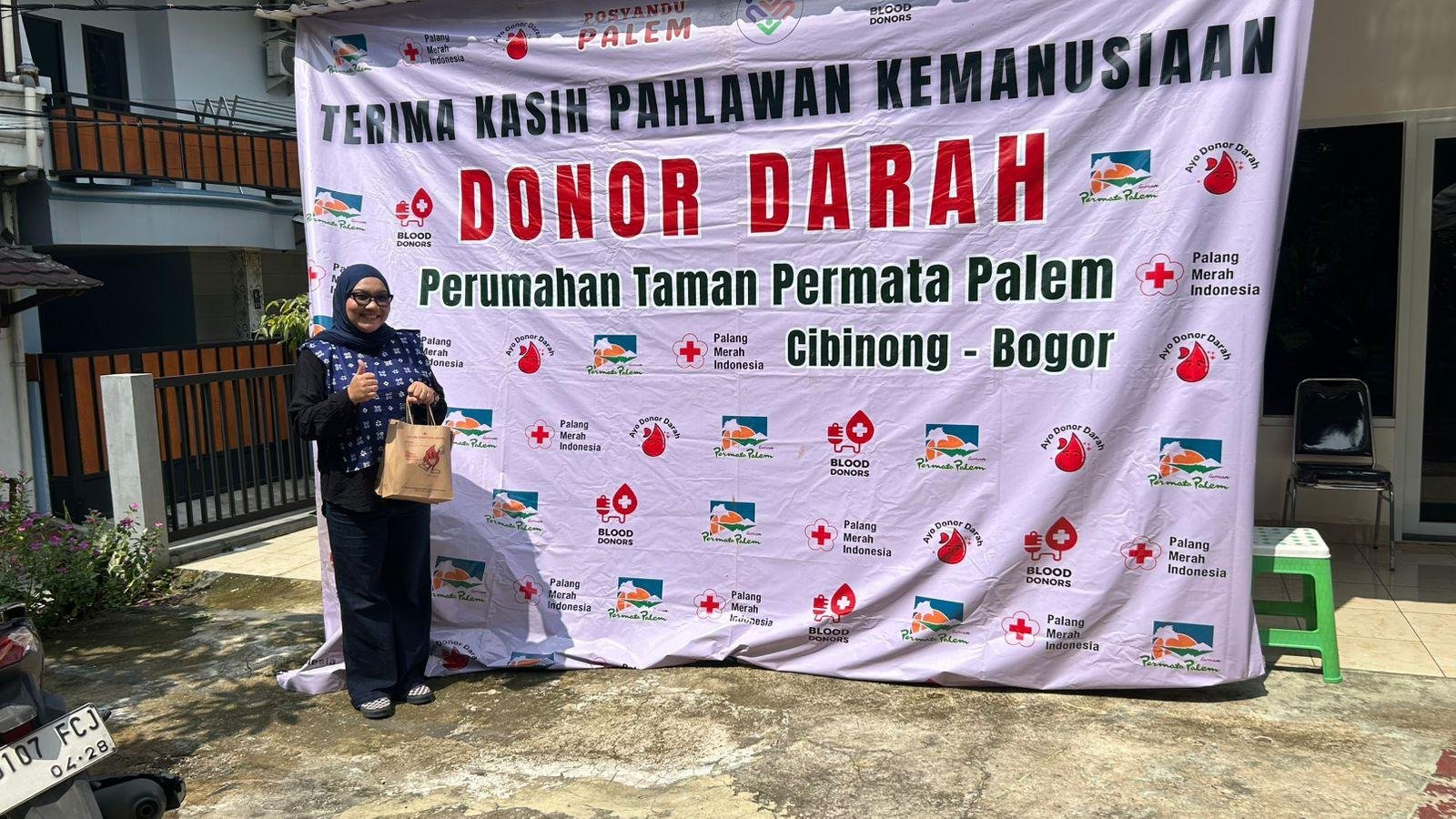 Lurah Cirimekar Ikut Donor Darah di Permata Palem, Apresiasi Antusias Warga