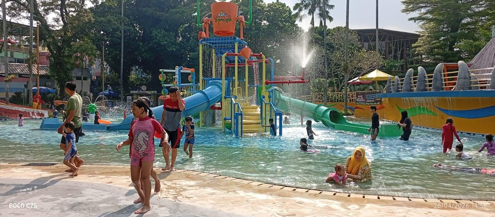 The Jungle Waterpark Bogor Jadi Destinasi Favorit Libur Akhir Pekan