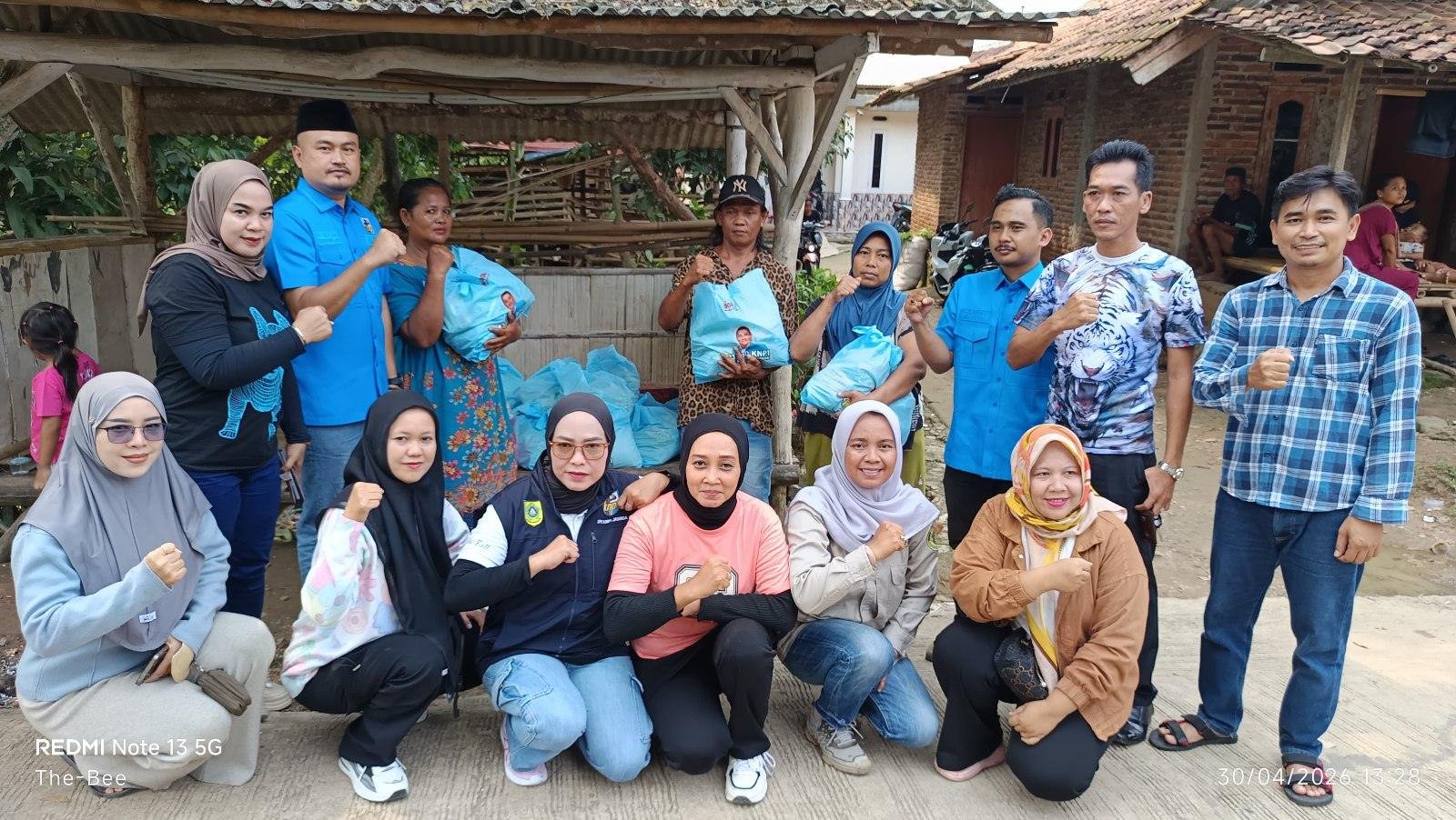 KNPI Kabupaten Bogor Salurkan Bantuan dan Kawal Penanganan Pascabanjir di Jasinga