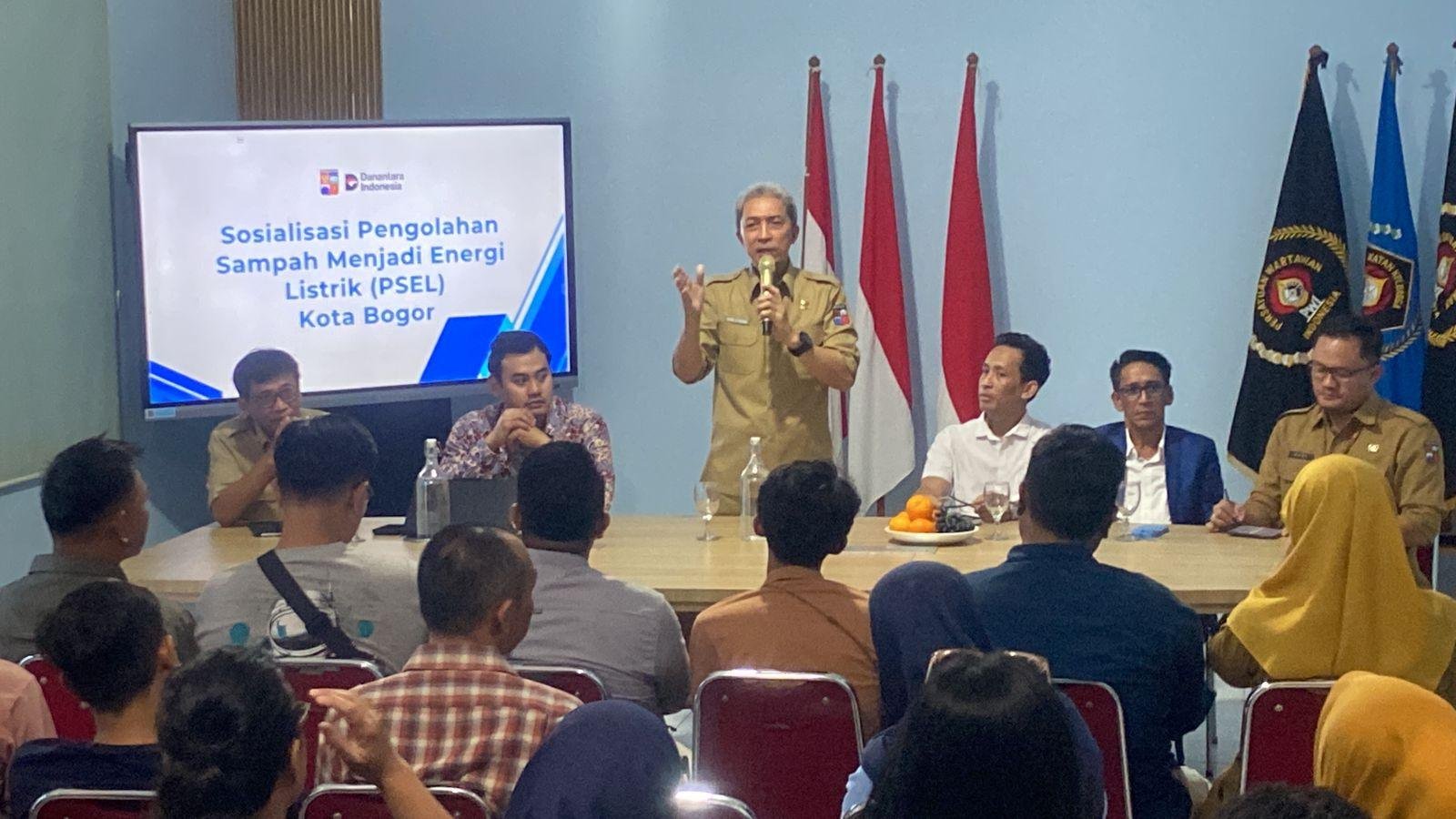 Ke Kantor PWI Kota Bogor, Dedie Rachim Sosialisasikan Cara Kerja PSEL