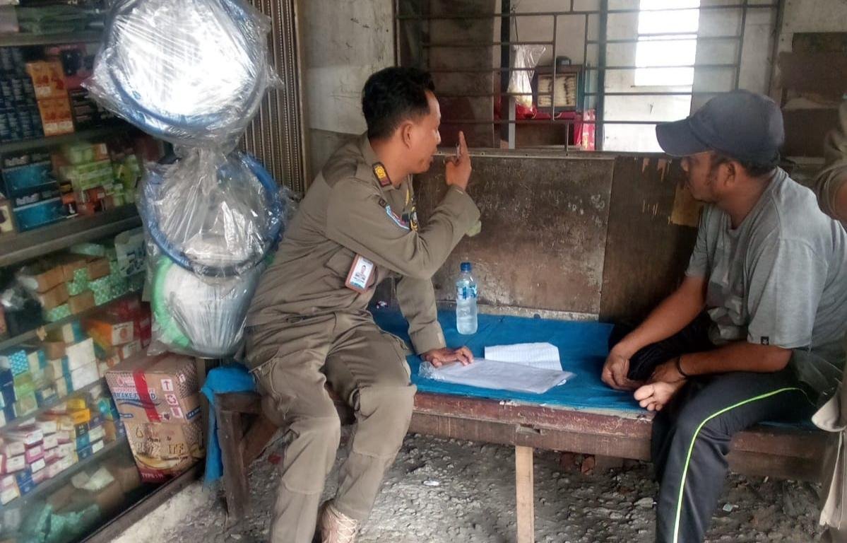 Satpol PP Kecamatan Kemang Layangkan Surat Imbauan Pembongkaran Bangunan Liar