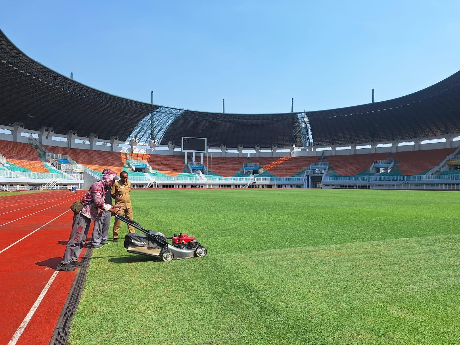 Perbaikan Atap Stadion Pakansari Baru Capai 50 Persen, Pemkab Bogor Pede Selesai Sebelum Piala AFF 2026 Dimulai