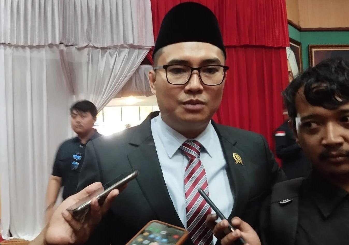 Ketua DPRD Sastra Winara Desak Kejari Tuntaskan Kasus Korupsi RSUD Bogor Utara