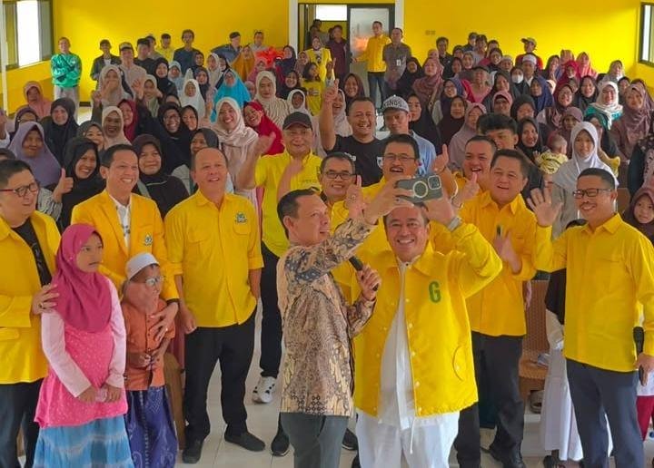 Bahlil Lahadalia dan Wabup Jaro Ade Ultah, DPD Partai Golkar Kabupaten Bogor Harapkan Para Kader Bisa Terus Kompak