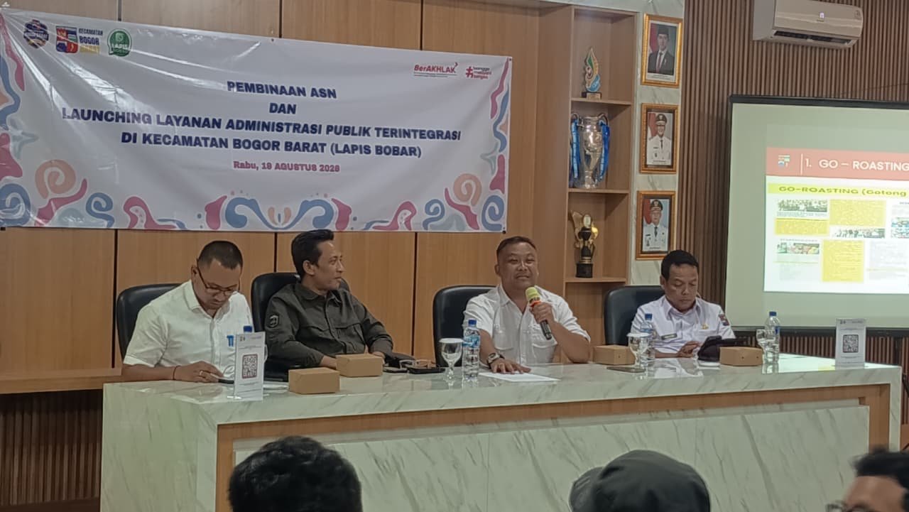 Tak Perlu Antre, Lapis Bobar Permudah Warga Bogor Barat Urus Administrasi Kependudukan